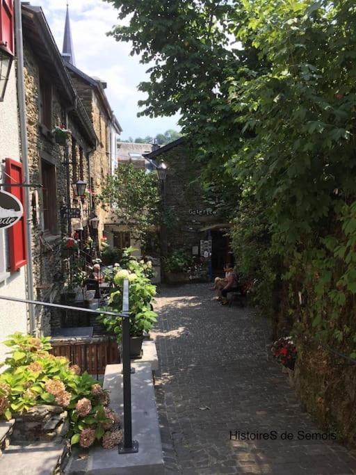 La Legende - Gite Dans Un Quartier Pittoresque Bouillon Buitenkant foto